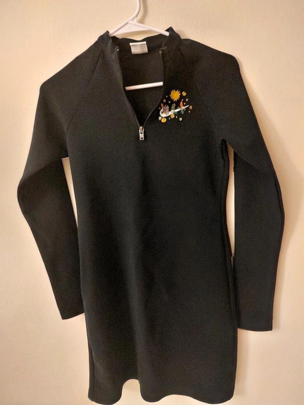 Nike Embroidered Quarter-Zip Black Small